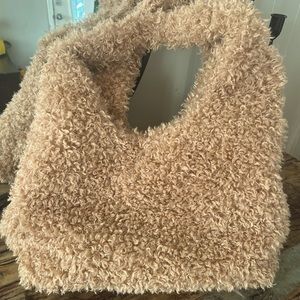 A new day Sherpa bag